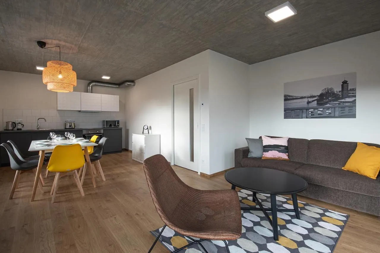 7 Ruzyne Apartments Prag Tschechische Republik