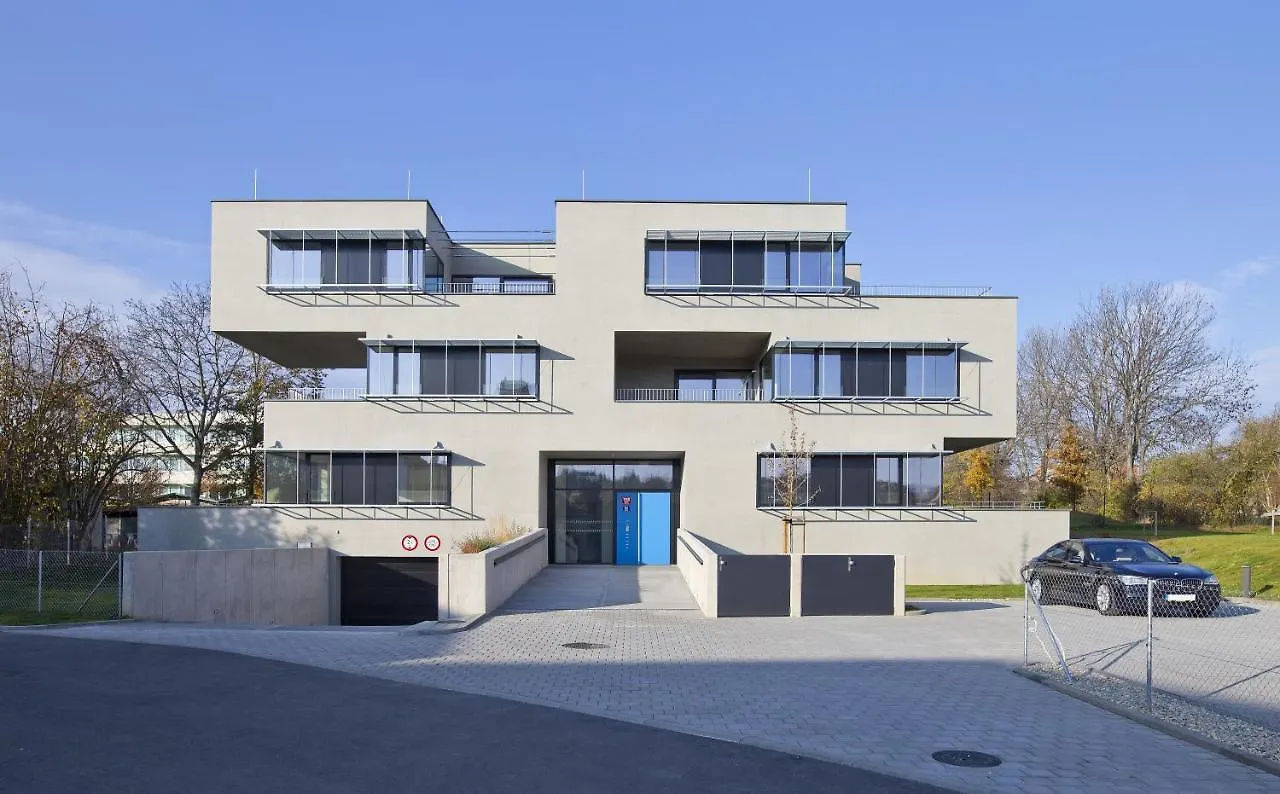 7 Ruzyne Apartments Prag