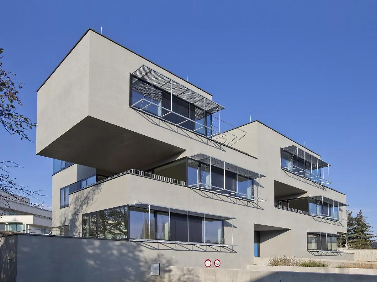 7 Ruzyne Apartments Prag