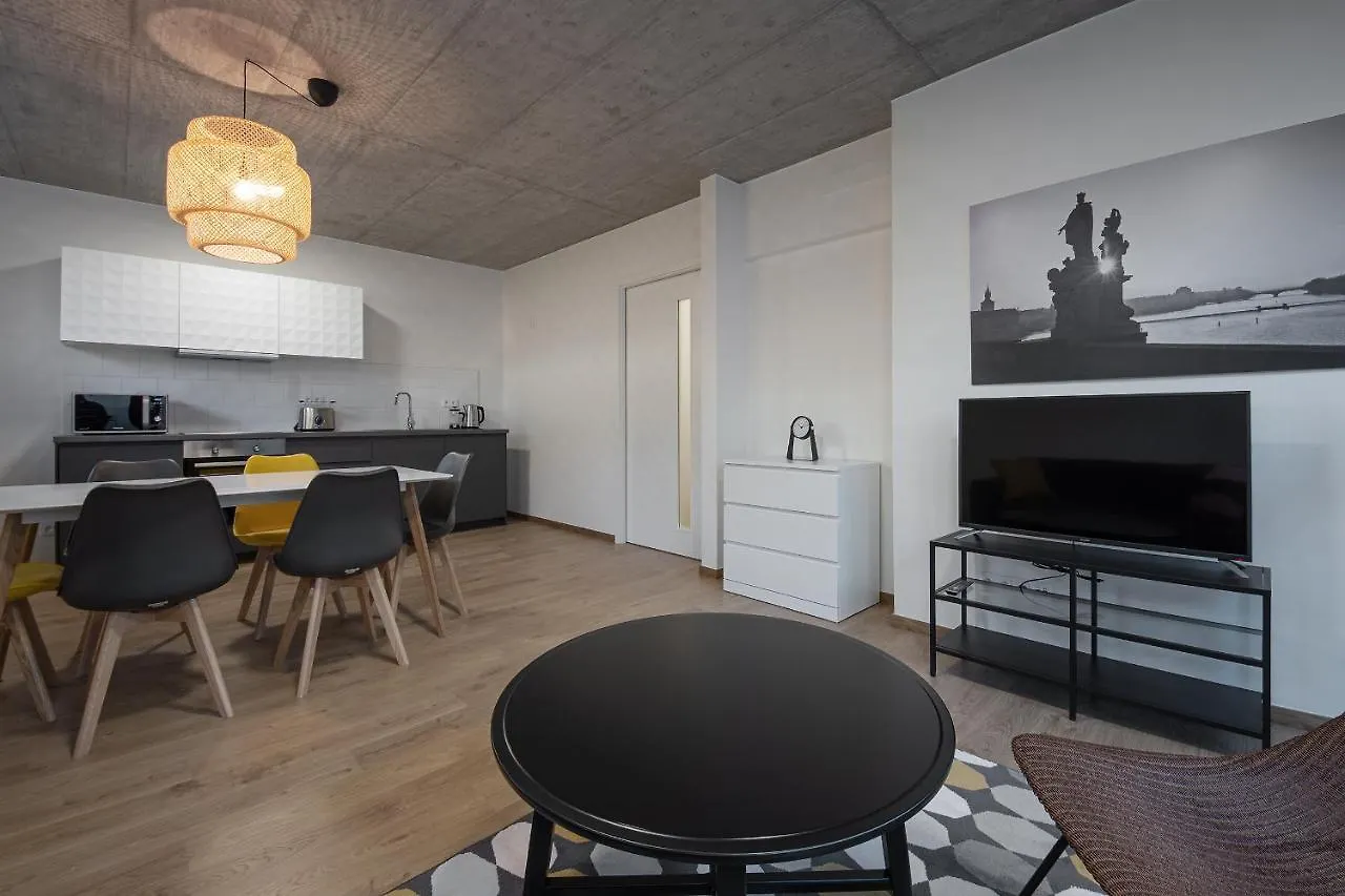 7 Ruzyne Apartments Prag 0*,