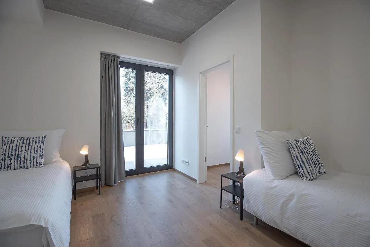 7 Ruzyne Apartments Prag